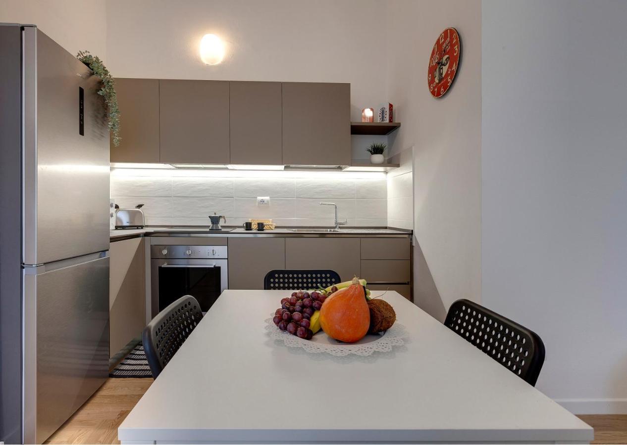 Guya Apartment By Mamo פירנצה מראה חיצוני תמונה